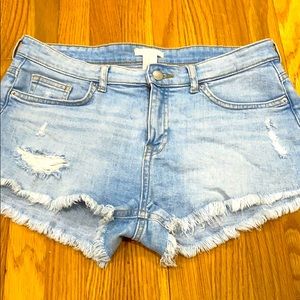 H&M denim shorts with distressing